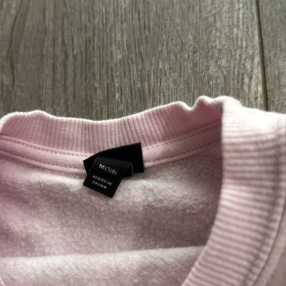 Art class target girls pink Santa baby cropped sweatshirt 7/8 - Picture 3 of 3